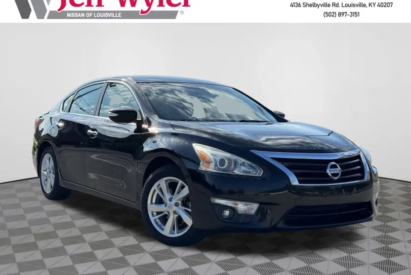 2015 Nissan Altima 2.5 SV photo 1