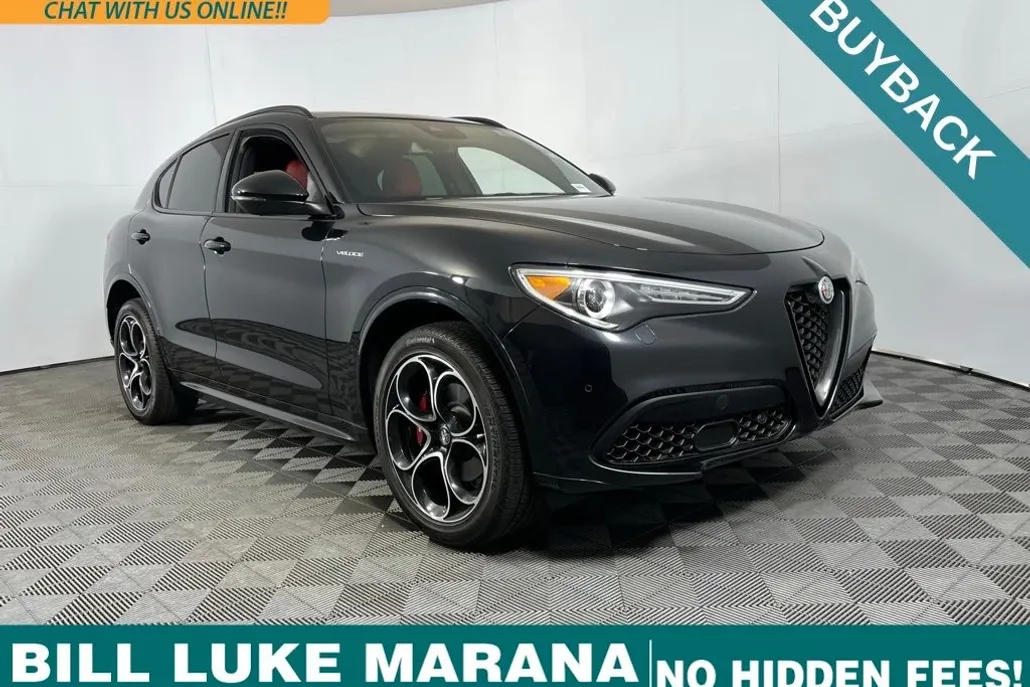 2023 Alfa Romeo Stelvio Ti photo 1