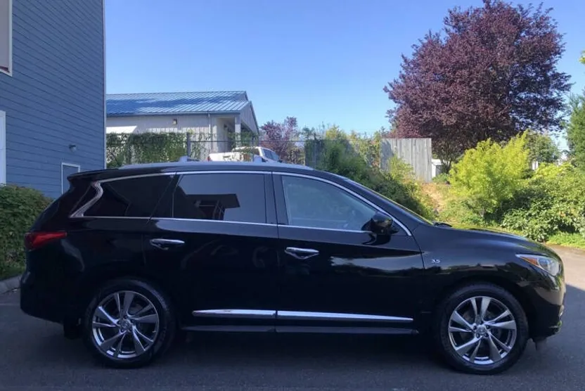 2015 Infiniti QX60 photo 1