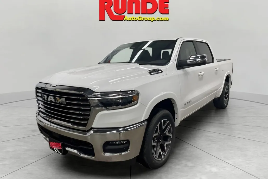 2025 Ram 1500 Laramie photo 1