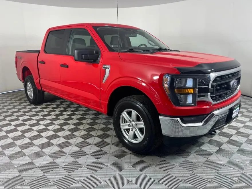 2023 Ford F-150 XLT photo 1