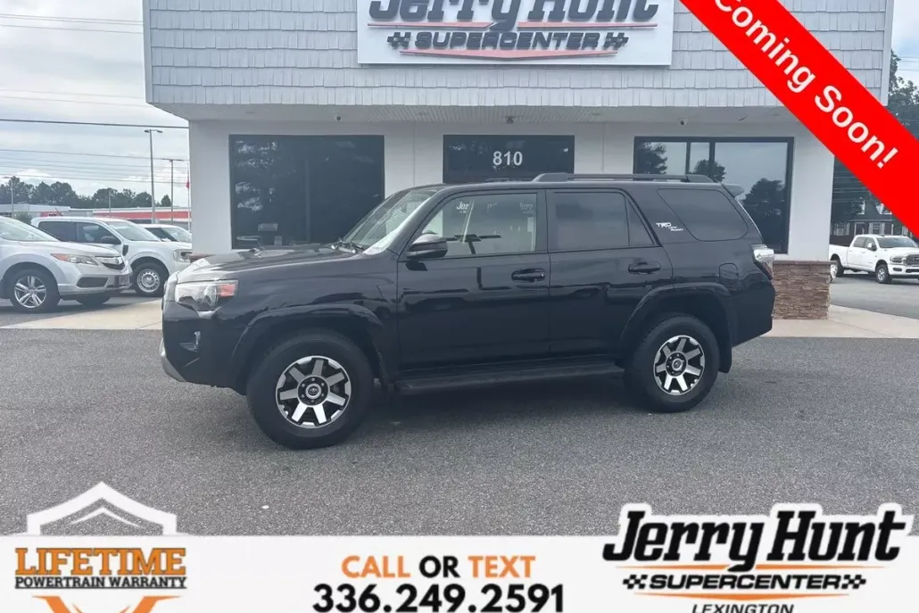 2024 Toyota 4Runner TRD Off-Road photo 1