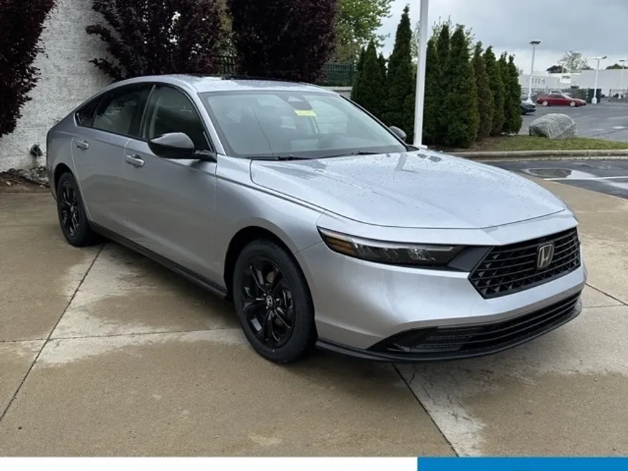 2025 Honda Accord SE photo 1