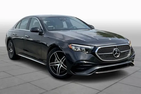 2025 Mercedes Benz E 350 photo 2