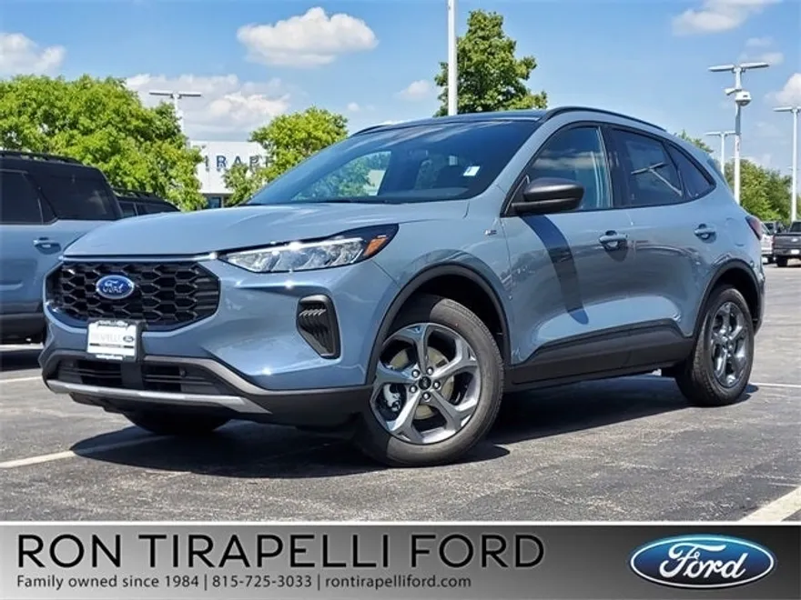 2025 Ford Escape Hybrid ST-Line photo 1