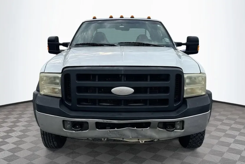2007 Ford F-550 XL photo 1
