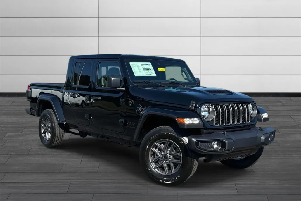 2025 Jeep Gladiator Sport photo 1