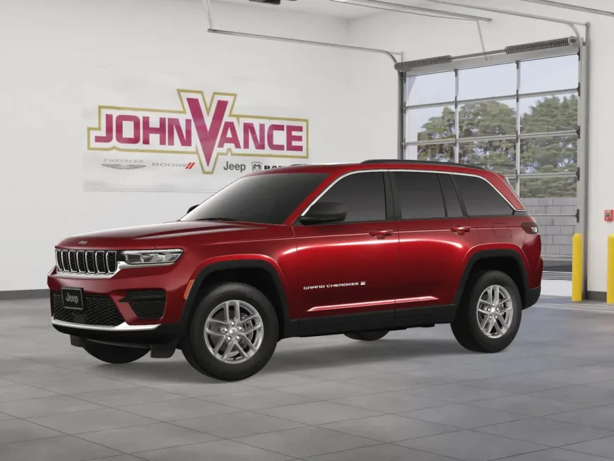 2025 Jeep Grand Cherokee Laredo X photo 1