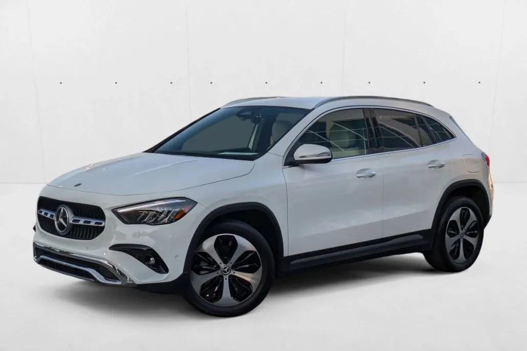 2024 Mercedes Benz GLA 250 photo 1