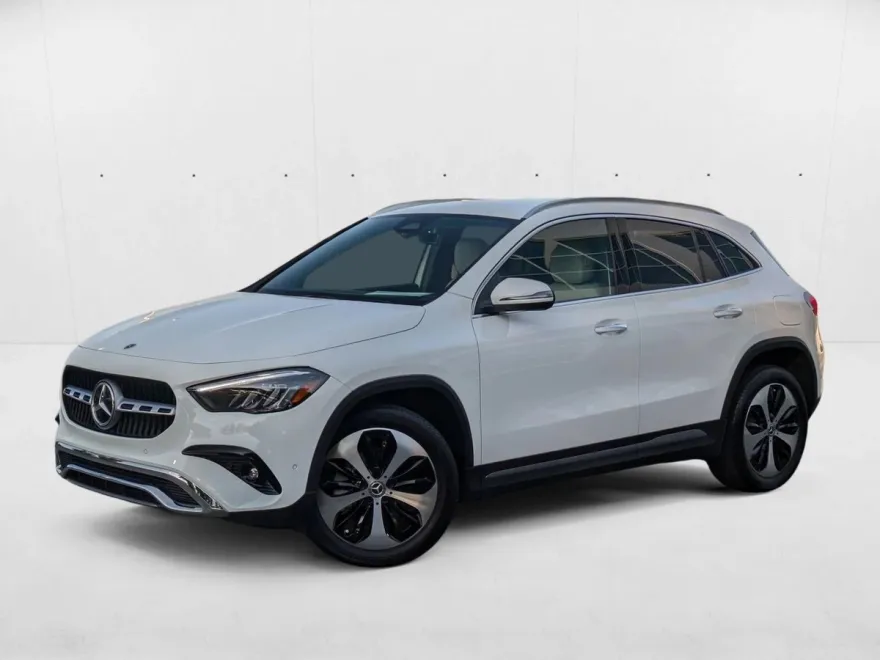 2024 Mercedes Benz GLA 250 photo 1