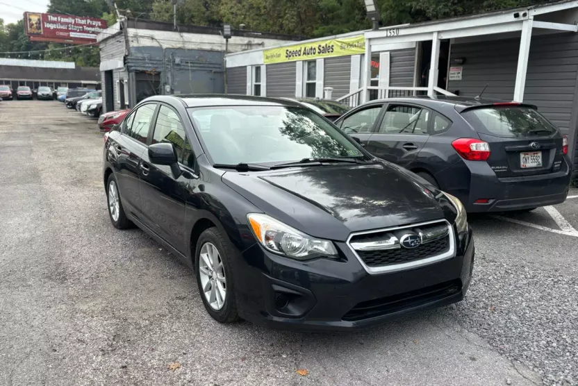 2014 Subaru Impreza 2.0i Premium photo 1