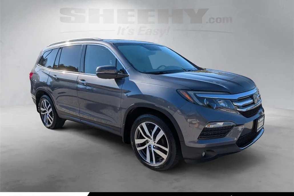 2016 Honda Pilot Elite photo 1