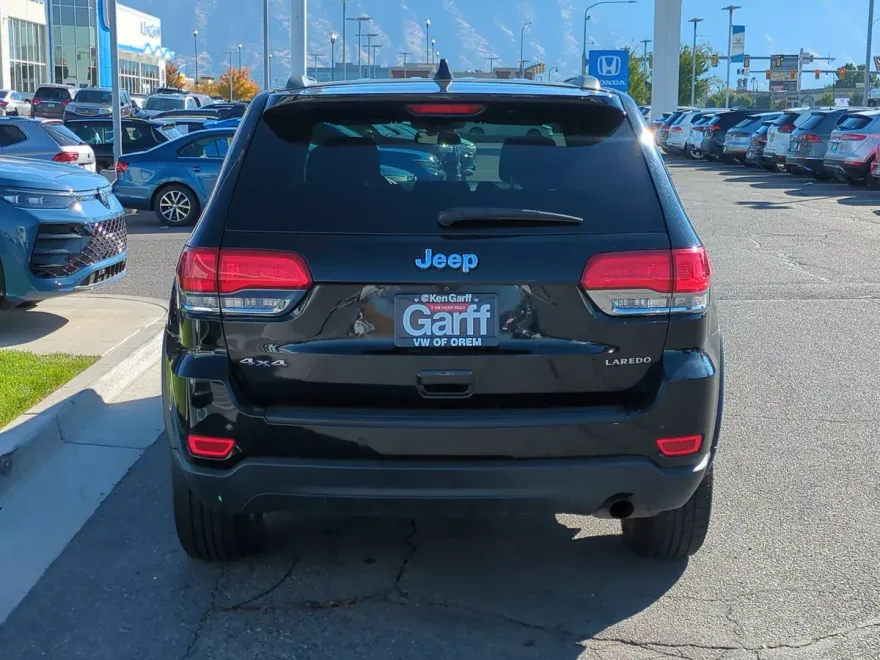 2018 Jeep Grand Cherokee Laredo E photo 1