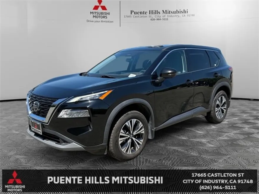 2021 Nissan Rogue SV photo 1