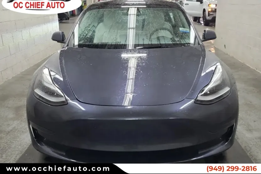 2023 Tesla Model 3 photo 1