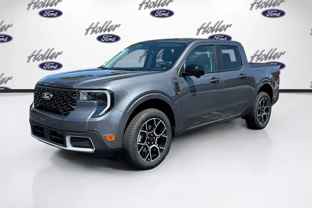2025 Ford Maverick Lariat photo 1