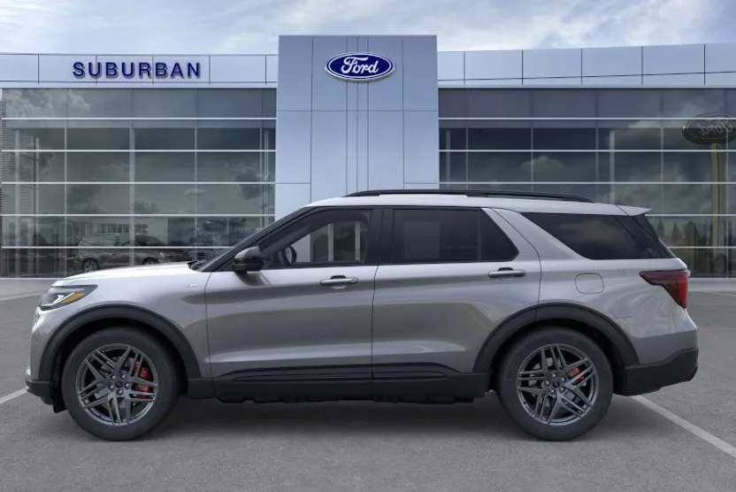 2025 Ford Explorer ST-Line photo 1
