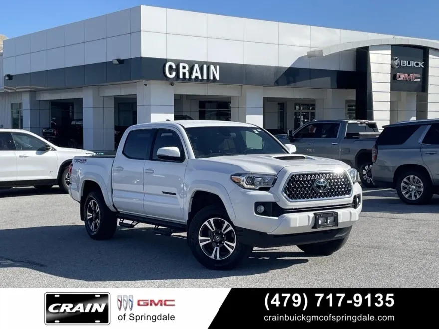 2019 Toyota Tacoma TRD Sport V6 photo 1