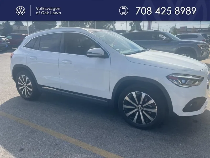 2022 Mercedes Benz GLA 250 4MATIC photo 1