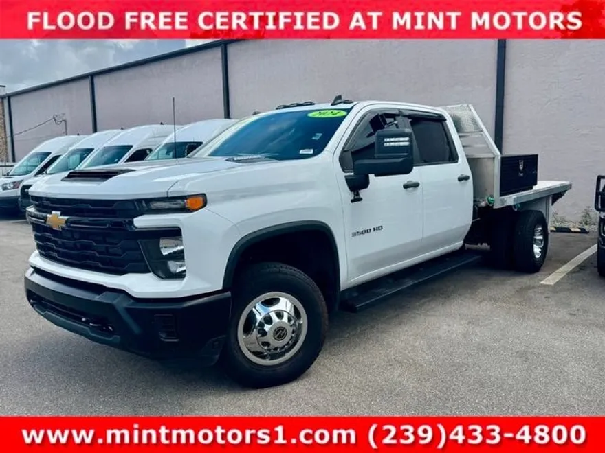 2024 Chevrolet Silverado 3500HD Work Truck photo 1