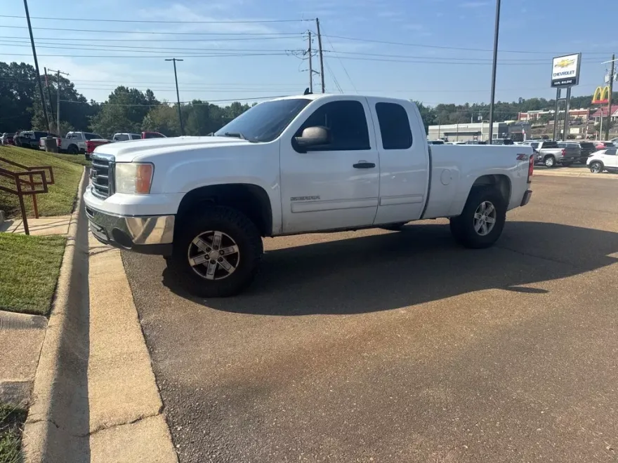 2012 Gmc Sierra 1500 SLE photo 1