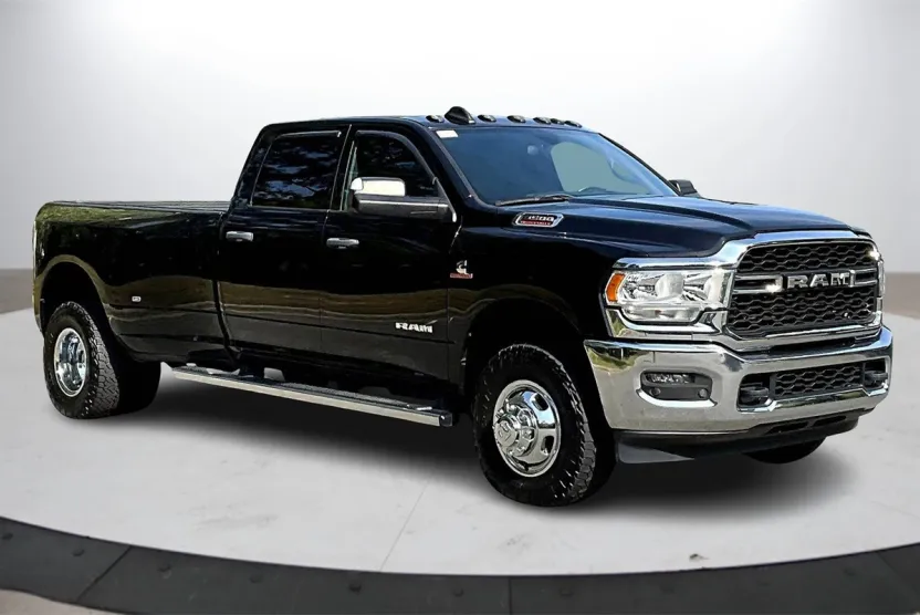 2021 Ram 3500 Tradesman photo 1