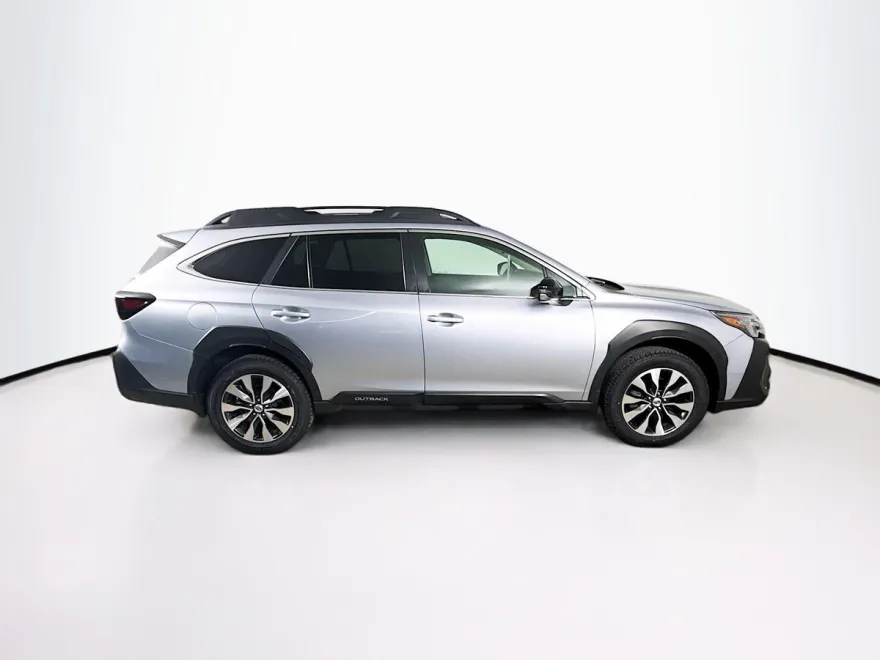 2024 Subaru Outback Limited XT photo 1