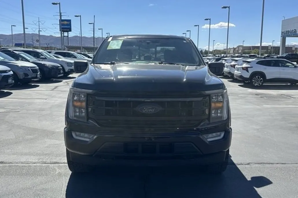 2023 Ford F-150 XLT photo 1