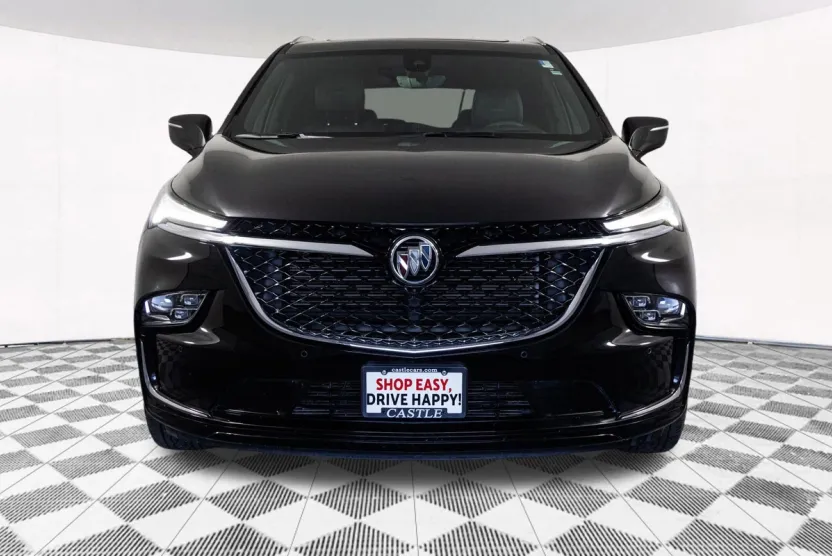 2023 Buick Enclave Avenir photo 1
