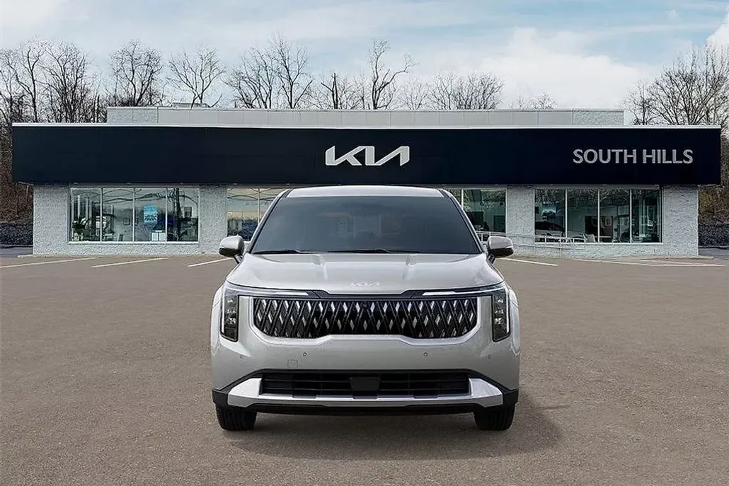 2026 Kia Carnival EX photo 1