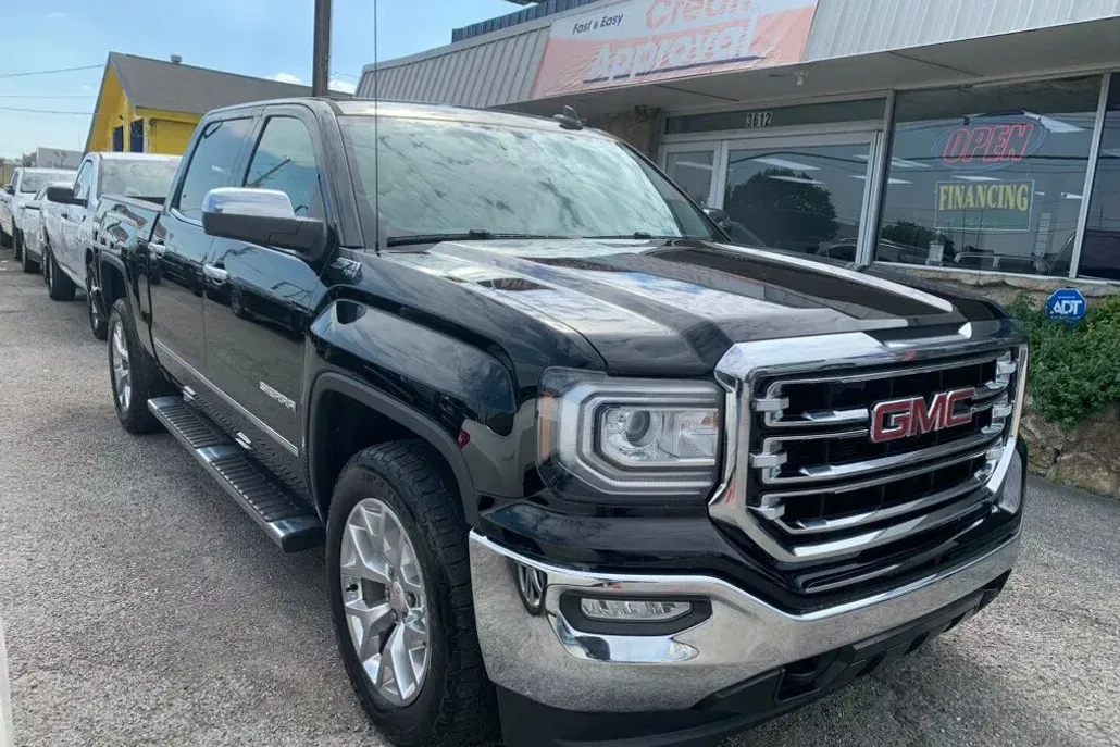 2018 Gmc Sierra 1500 SLT photo 1