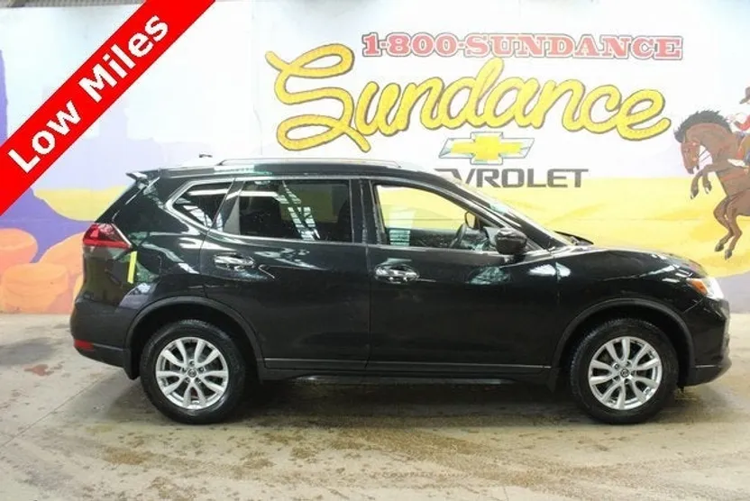 2020 Nissan Rogue S photo 1