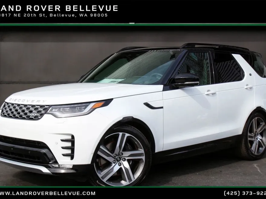 2024 Land Rover Discovery Metropolitan Edition photo 1