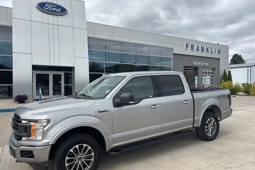 2020 Ford F-150 XLT photo 1