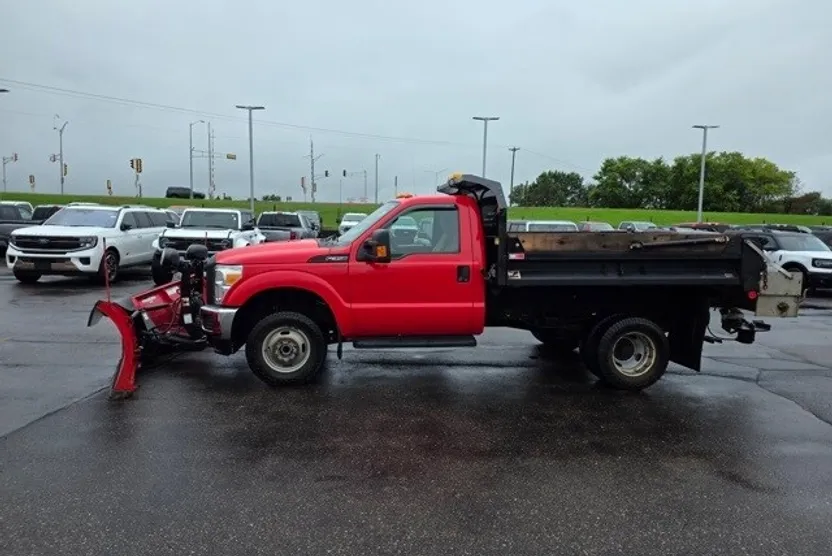 2016 Ford F-350 photo 1