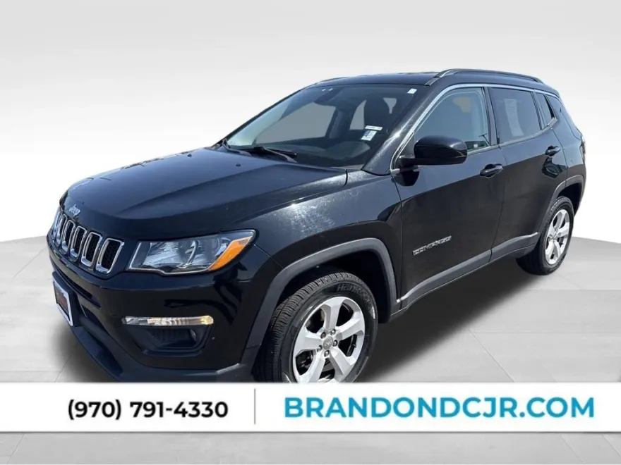2017 Jeep Compass Latitude photo 1