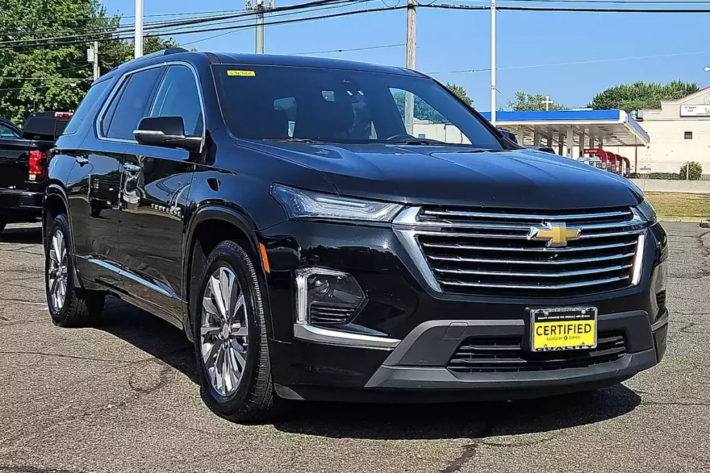 2023 Chevrolet Traverse Premier photo 1