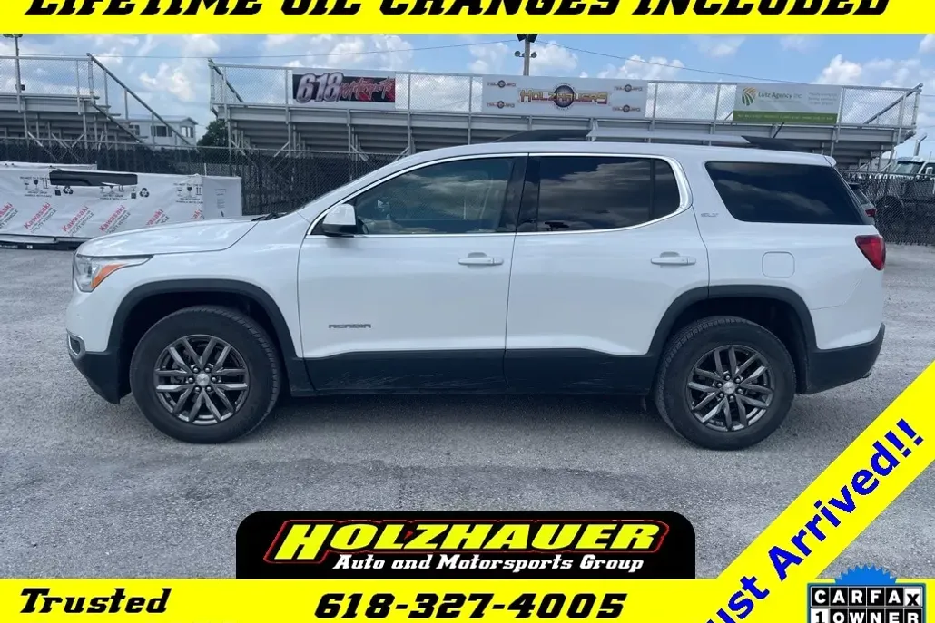 2017 Gmc Acadia SLT photo 1