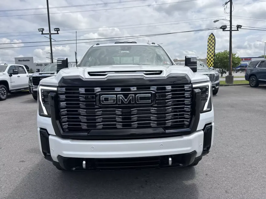 2025 Gmc Sierra 3500 HD Denali Ultimate photo 1