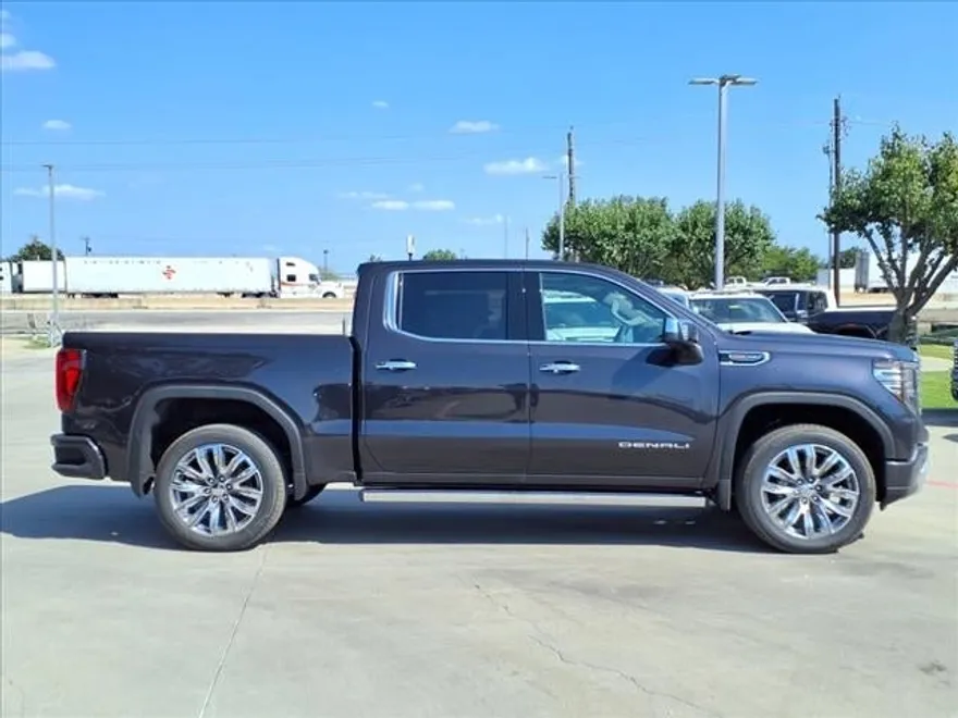 2026 Gmc Sierra 1500 Denali photo 1
