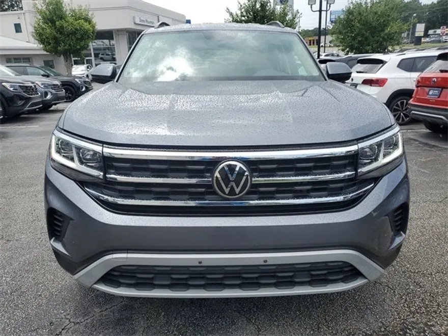 2022 Volkswagen Atlas SE photo 1