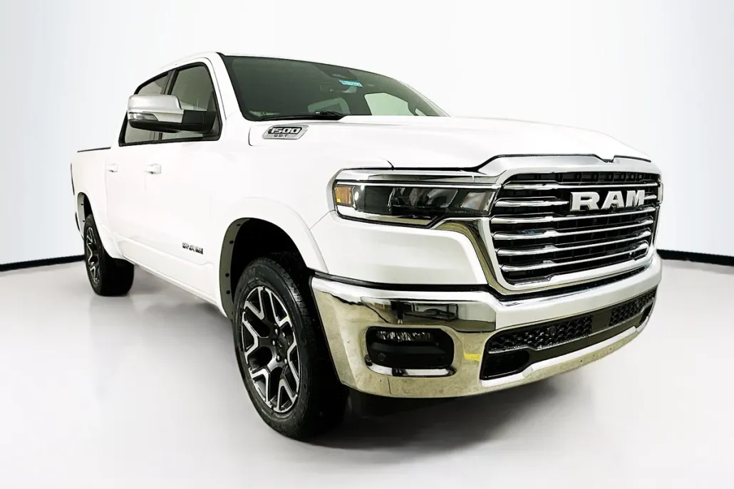 2025 Ram 1500 Laramie photo 1