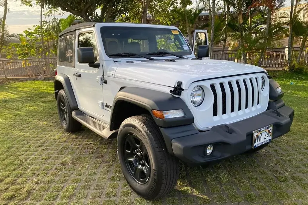 2023 Jeep Wrangler Base photo 1