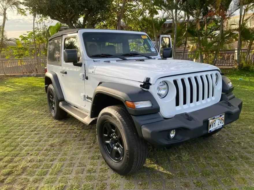 2023 Jeep Wrangler Base photo 1