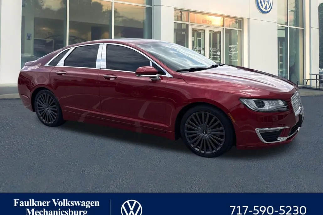 2018 Lincoln MKZ Reserve photo 1