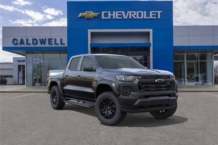 2026 Chevrolet Colorado Trail Boss photo 1
