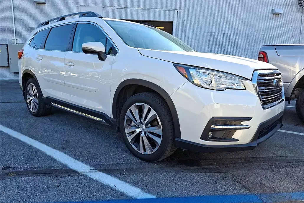 2021 Subaru Ascent Limited photo 1