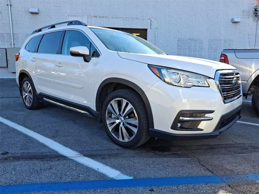 2021 Subaru Ascent Limited photo 1