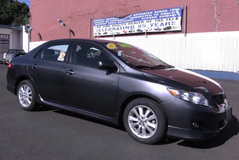 2009 Toyota Corolla S photo 1