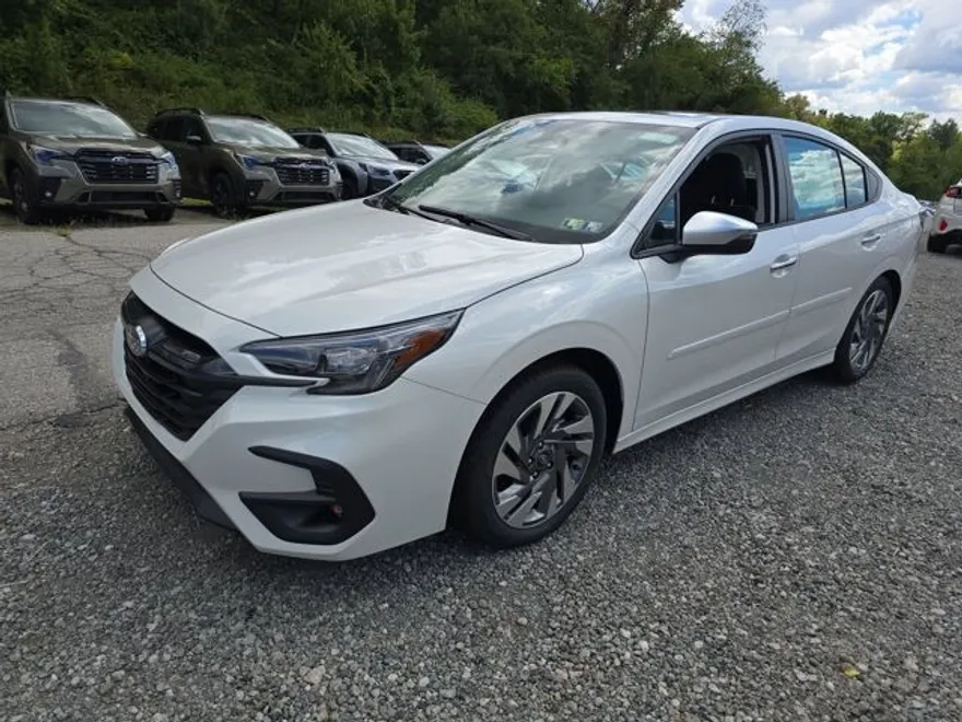 2025 Subaru Legacy Touring XT photo 1